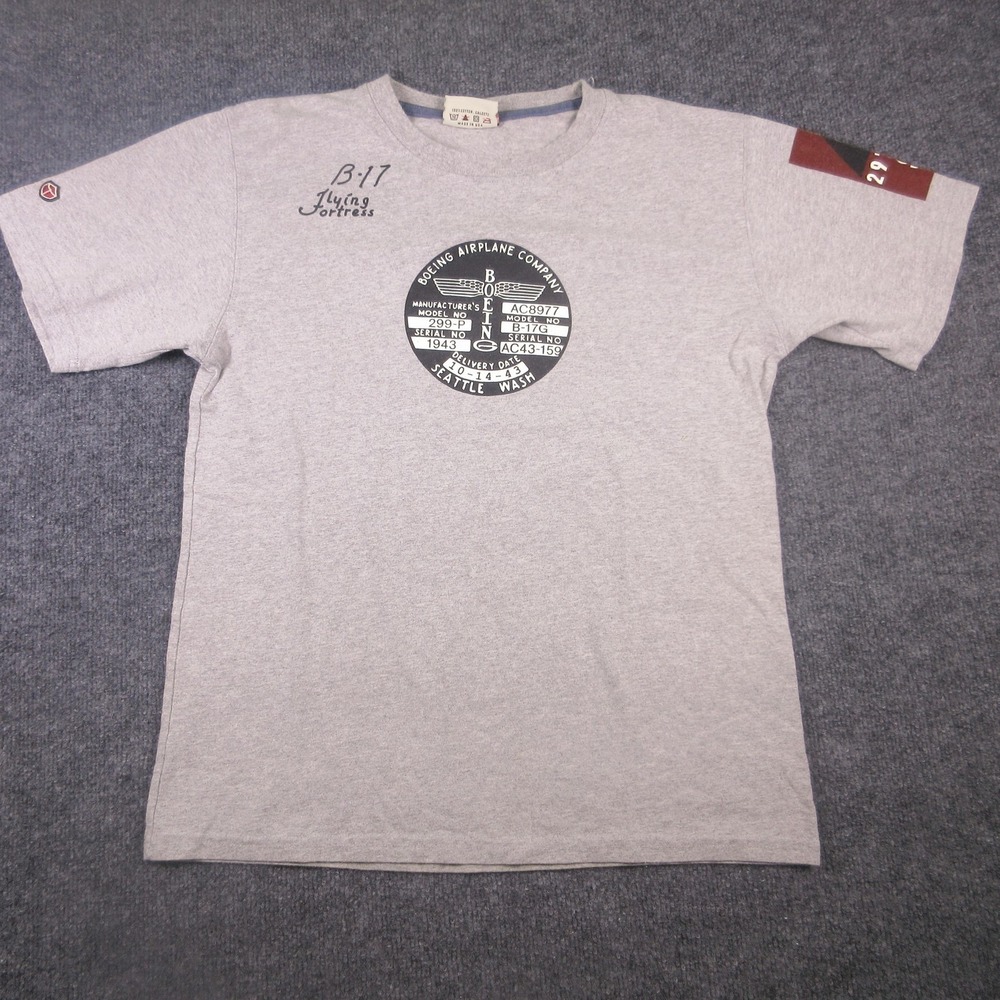 Red Canoe Shirt Mens Medium Gray B-17 Flying Fortress Boeing Graphic Made USA